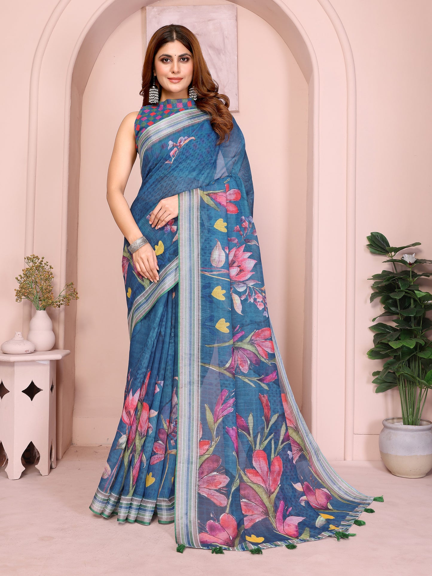 Elegant Linen Cotton Saree with Floral Print