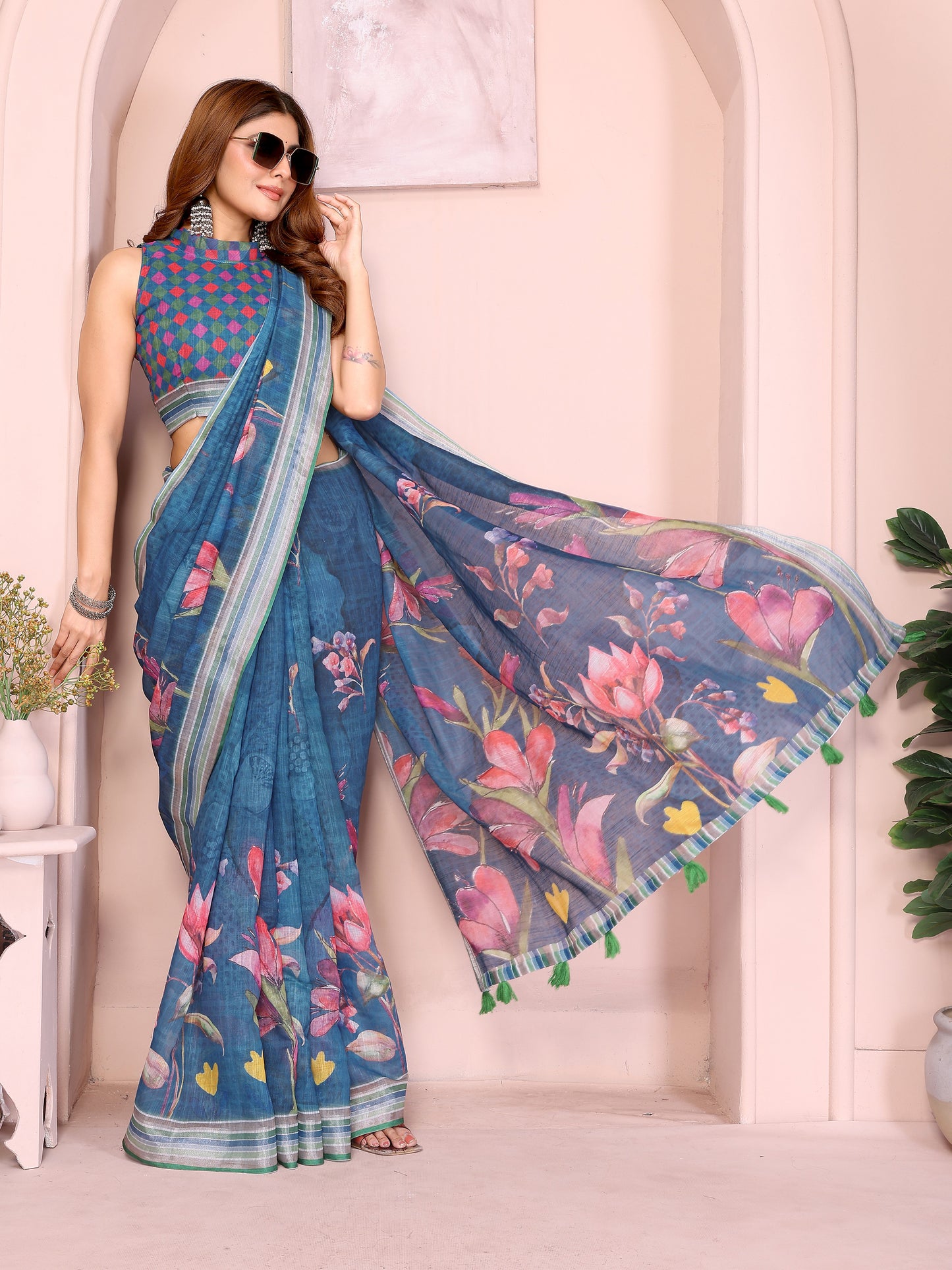 Elegant Linen Cotton Saree with Floral Print