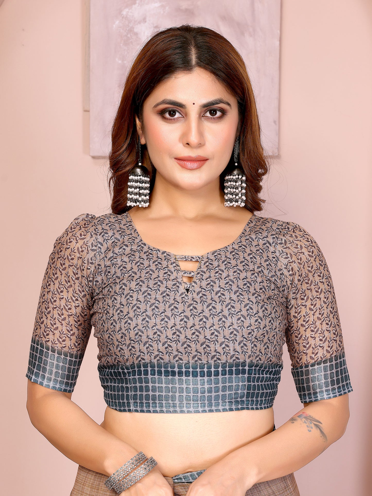 Elegant Linen Cotton Saree with Floral Print