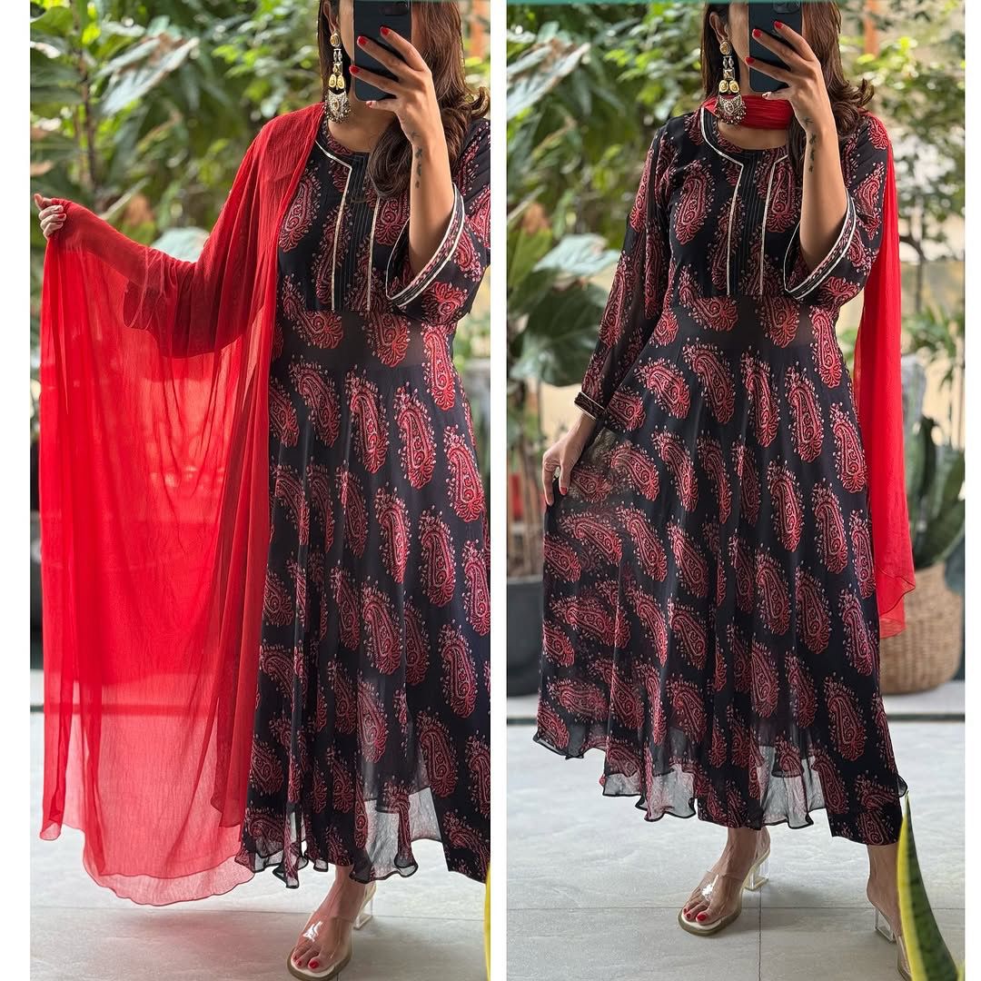 Get 🌹 ReAdy to elevate yOur festive wardrobe with 🥰 our latest premium ethnic collection,