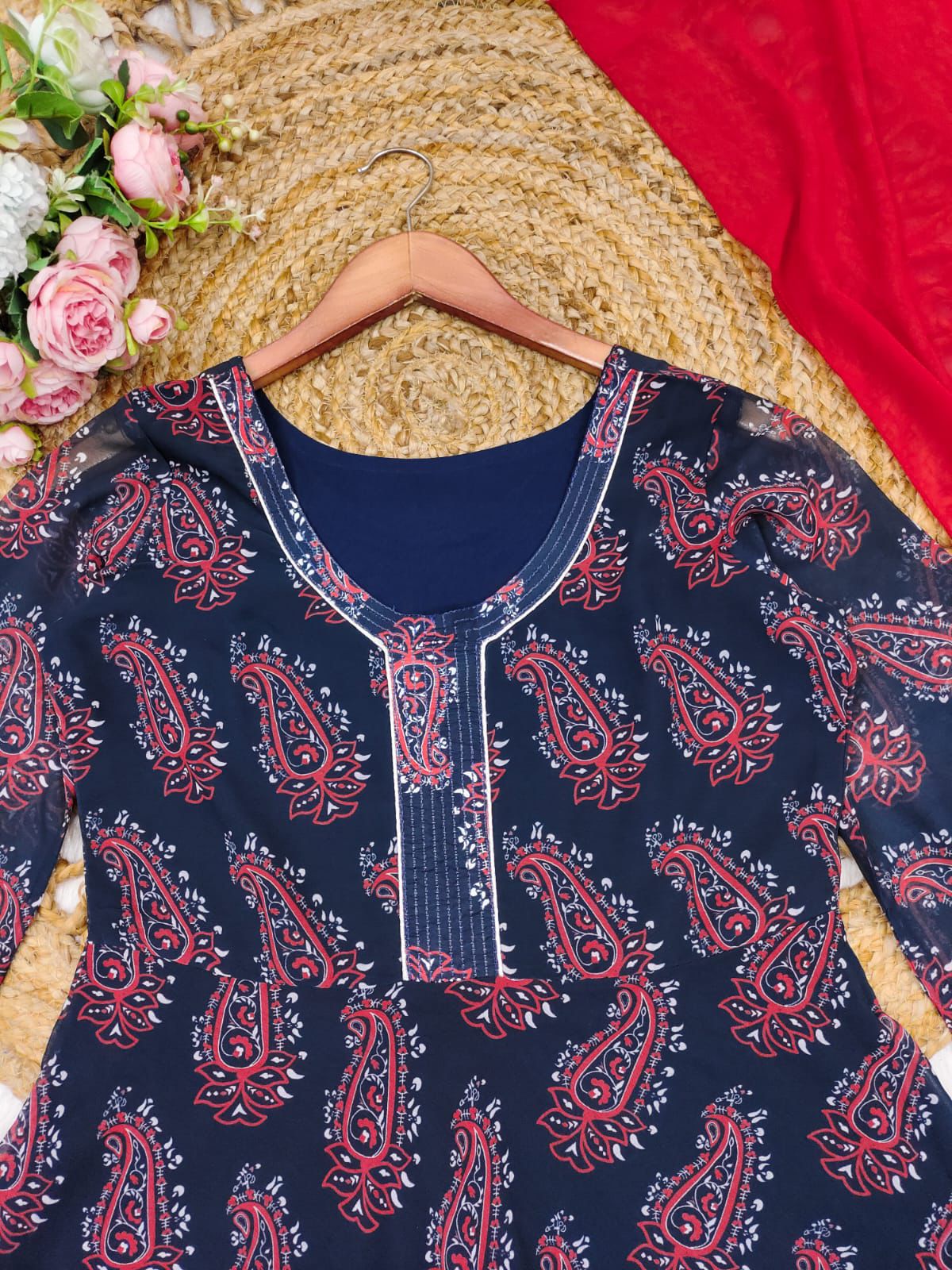 Get 🌹 ReAdy to elevate yOur festive wardrobe with 🥰 our latest premium ethnic collection,