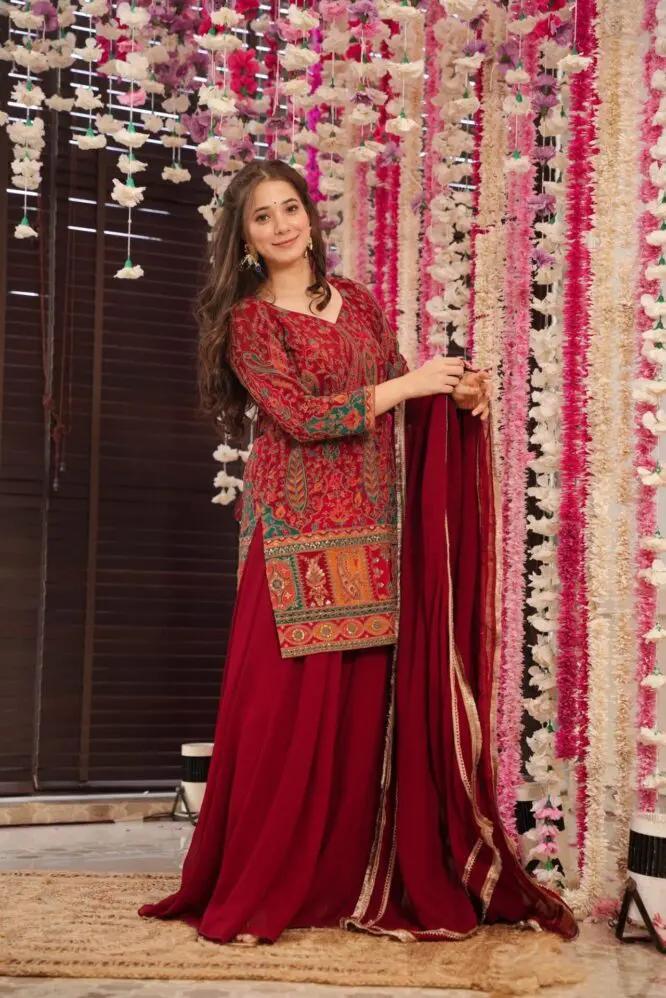 Elegant Red Printed Kurti Set with Dupatta for Women"