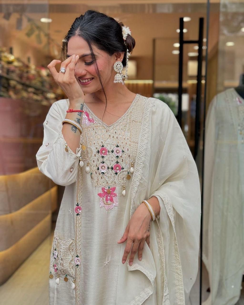 Celebrate the festive spirit in style!  Beautiful  2 Colors