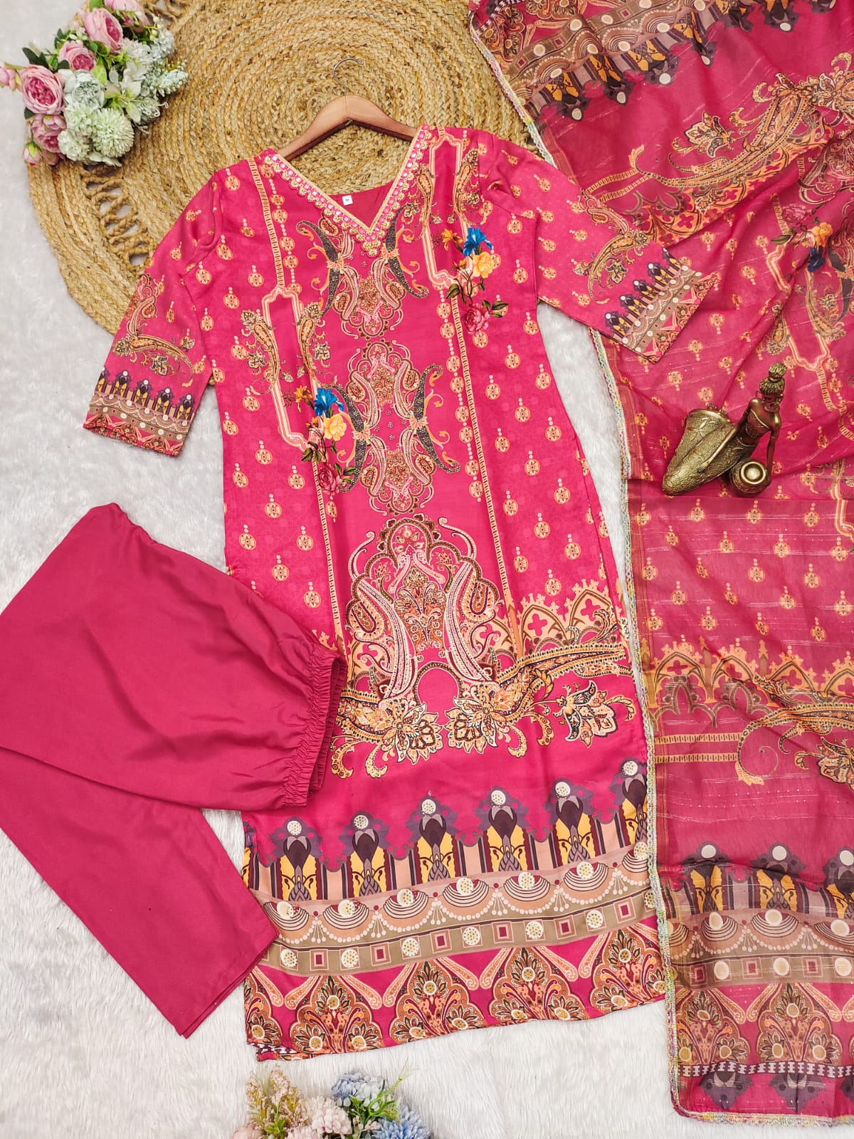 🌸 Pink Kurta Set – Gold Floral Embroidery👑 Purple Kurta Set – Gold & Green Embroidery
