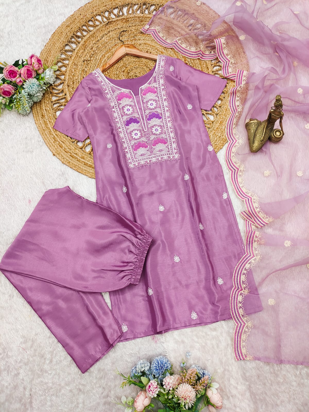 🌸 Pink Embroidered Kurta Set