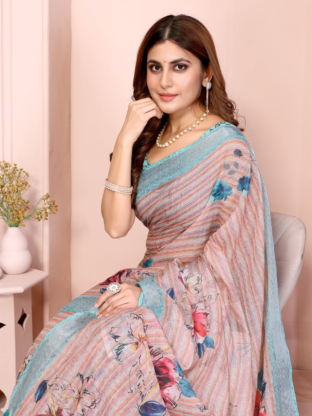 Elegant Linen Cotton Saree with Floral Print