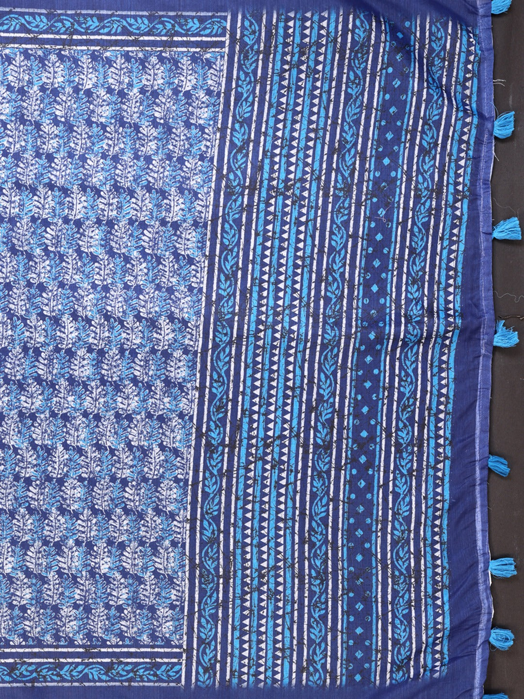 Elegant White Chanderi Saree with Digital Floral Print