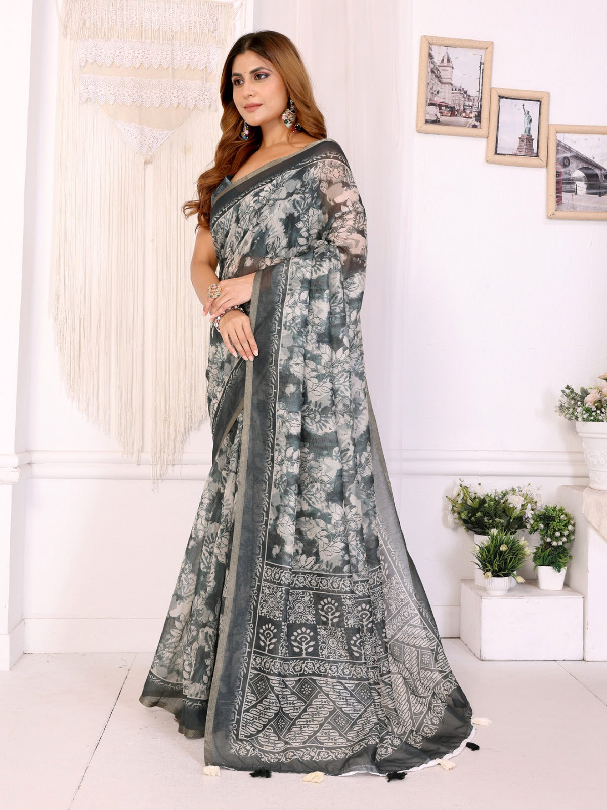 Elegant White Chanderi Saree