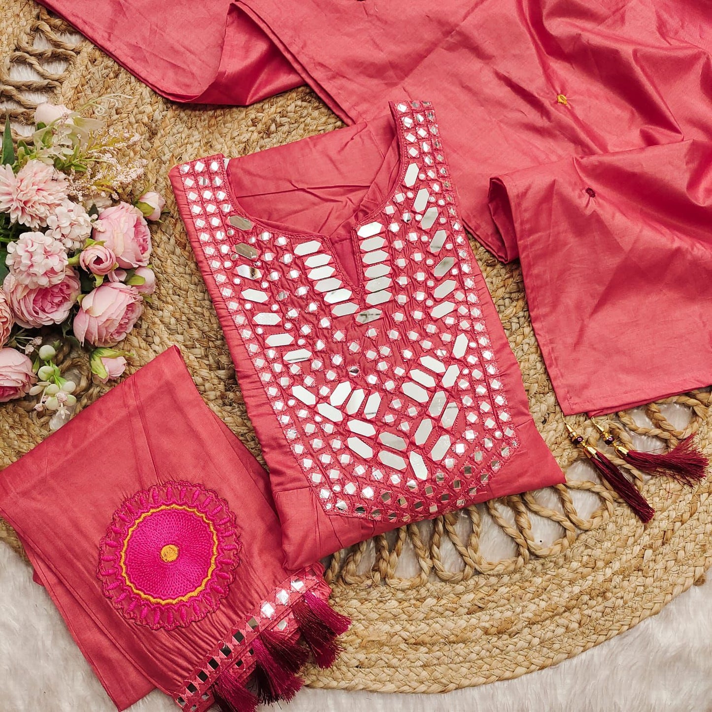 Tassel & Thread Charm