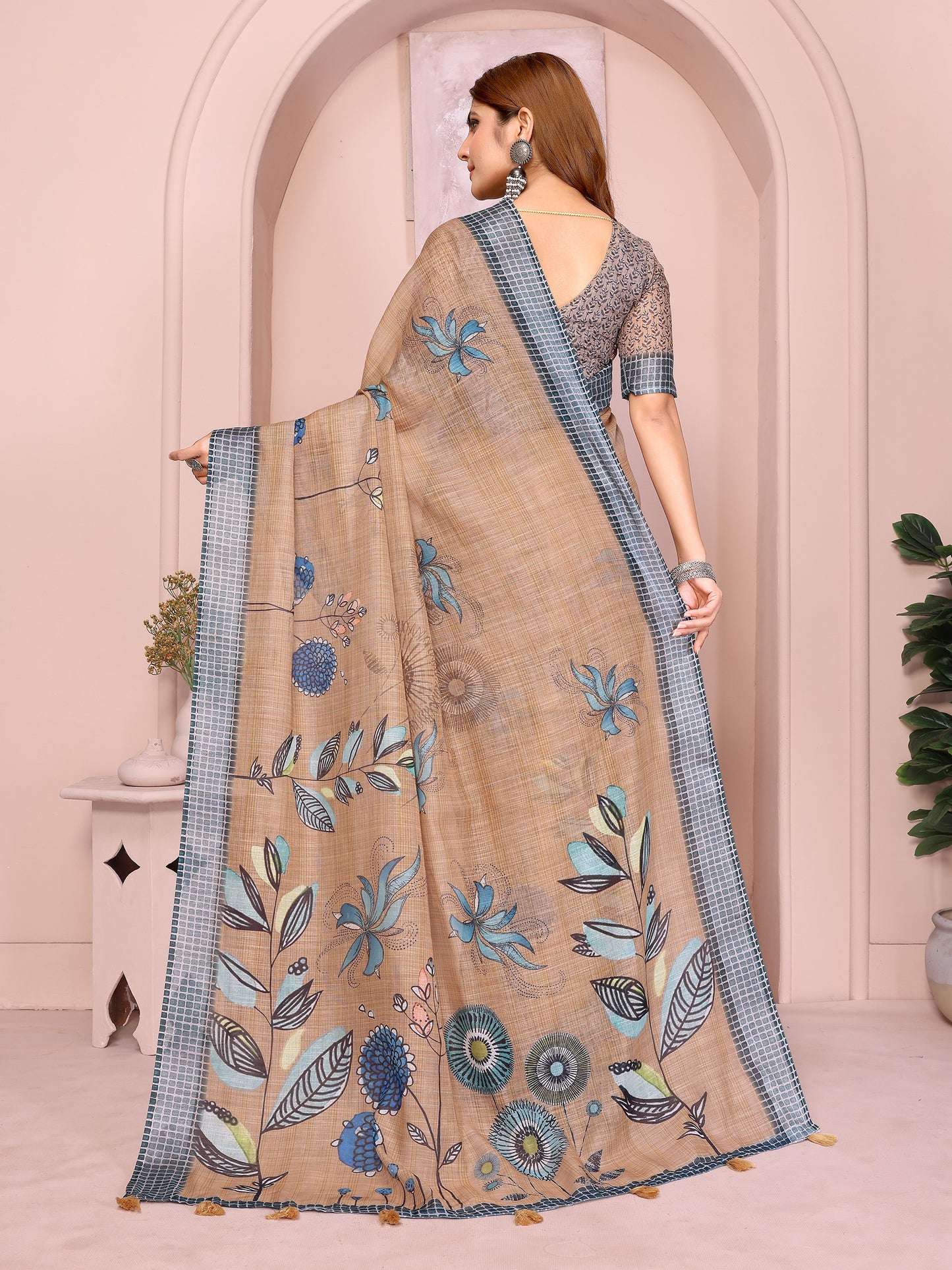 Elegant Linen Cotton Saree with Floral Print