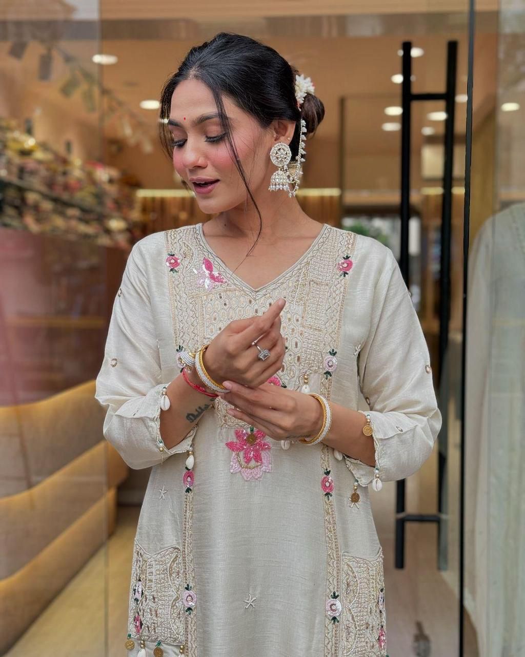 Celebrate the festive spirit in style!  Beautiful  2 Colors