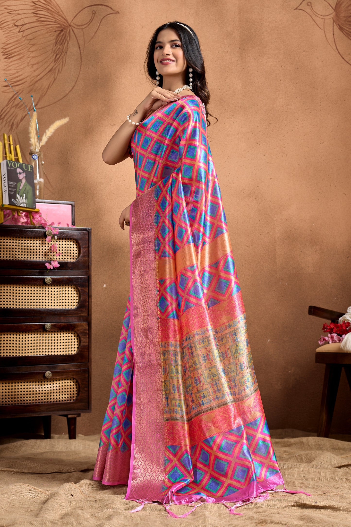 Pink-Blue Soft Silk Blend Saree with Geometric Motifs & Traditional Pallu