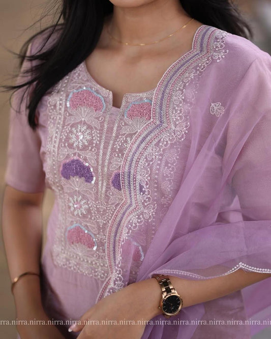 🌸 Pink Embroidered Kurta Set