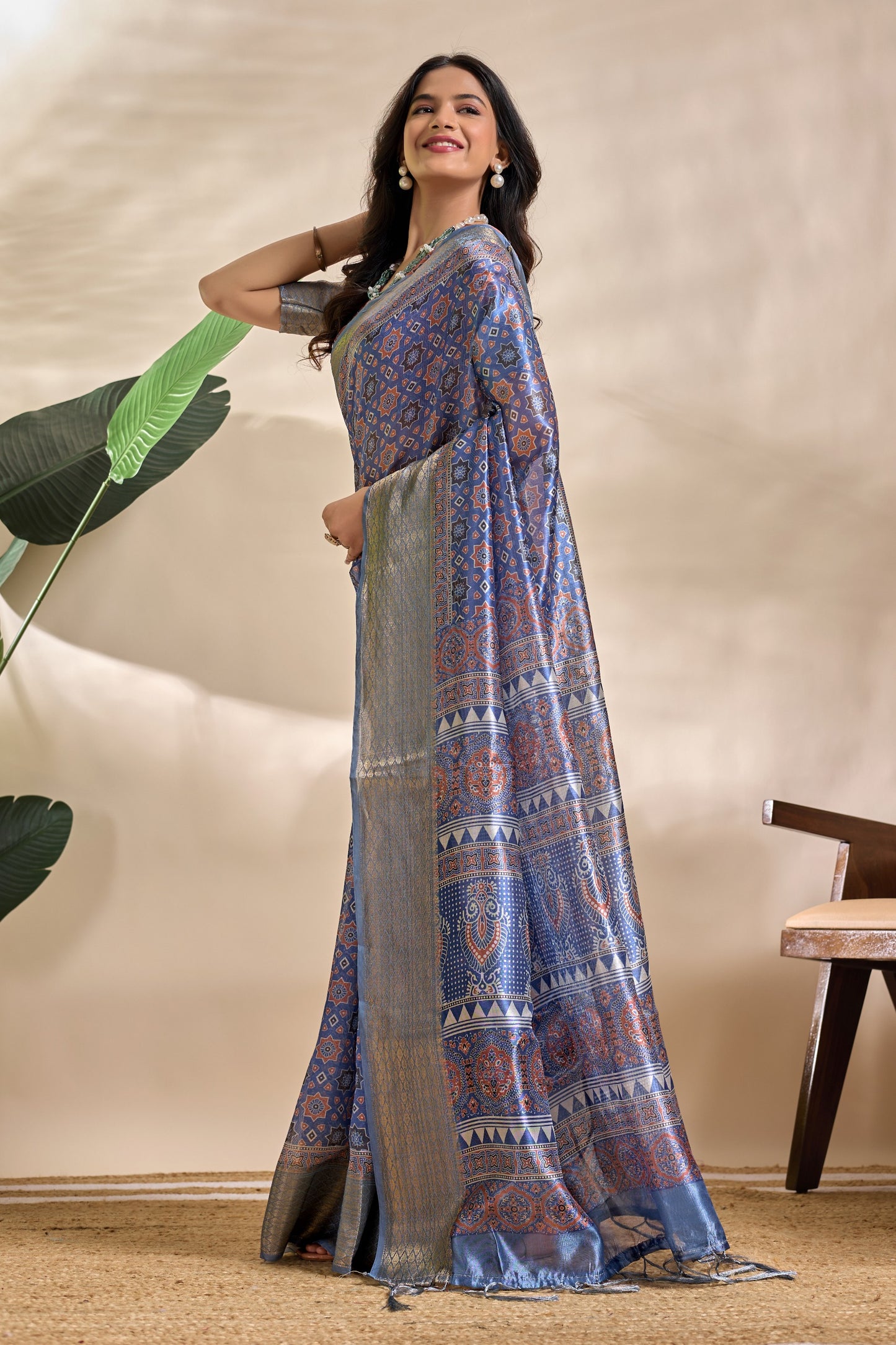 Royal Blue Soft Silk Blend Saree with Traditional Motifs