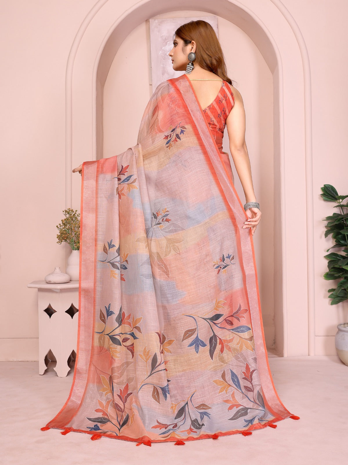 Elegant Linen Cotton Saree with Subtle Leaf Motifs