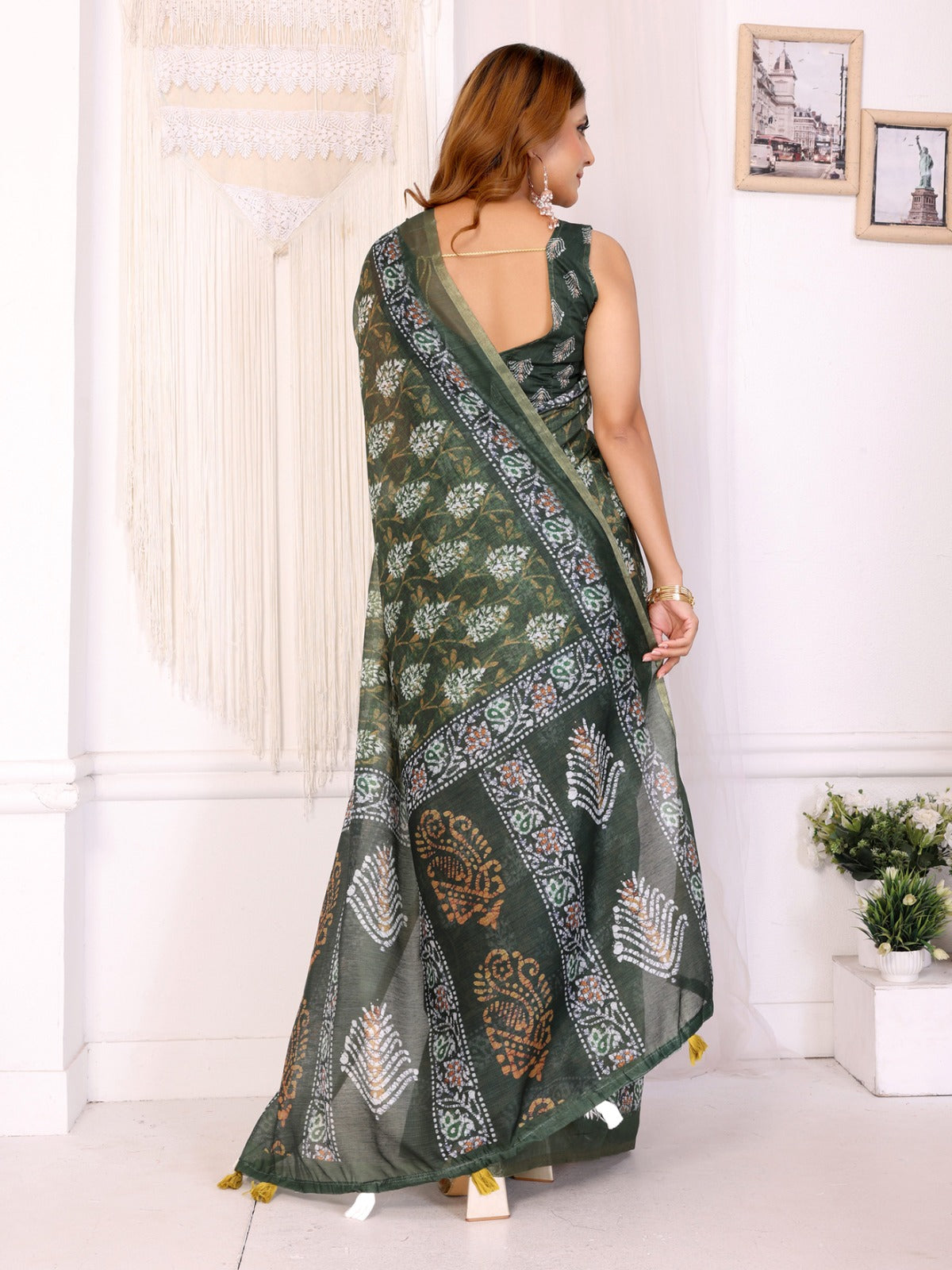 Elegant Chanderi Saree with Digital Floral Print