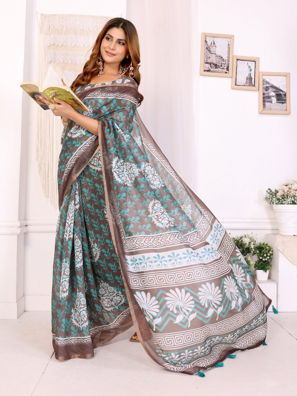 Elegant Chanderi Saree with Floral & Geometric Digital Print