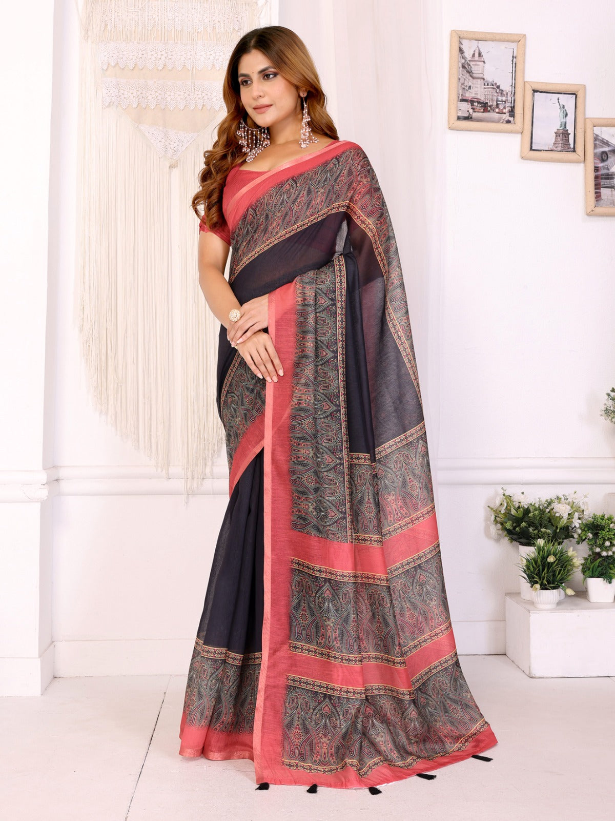 Elegant Black Saree with Reddish Pink Border