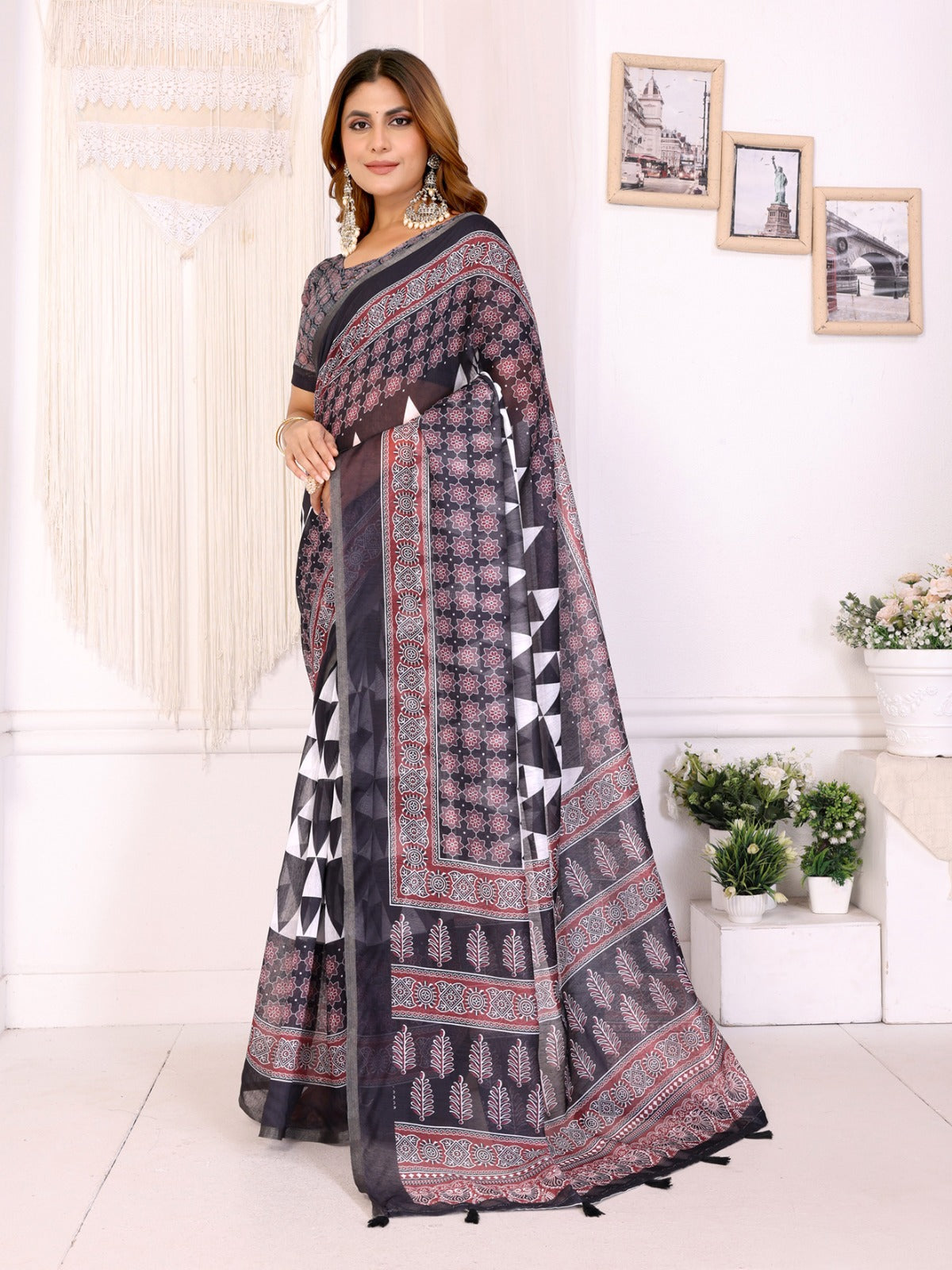 Black & Maroon Geometric Printed Chanderi Saree