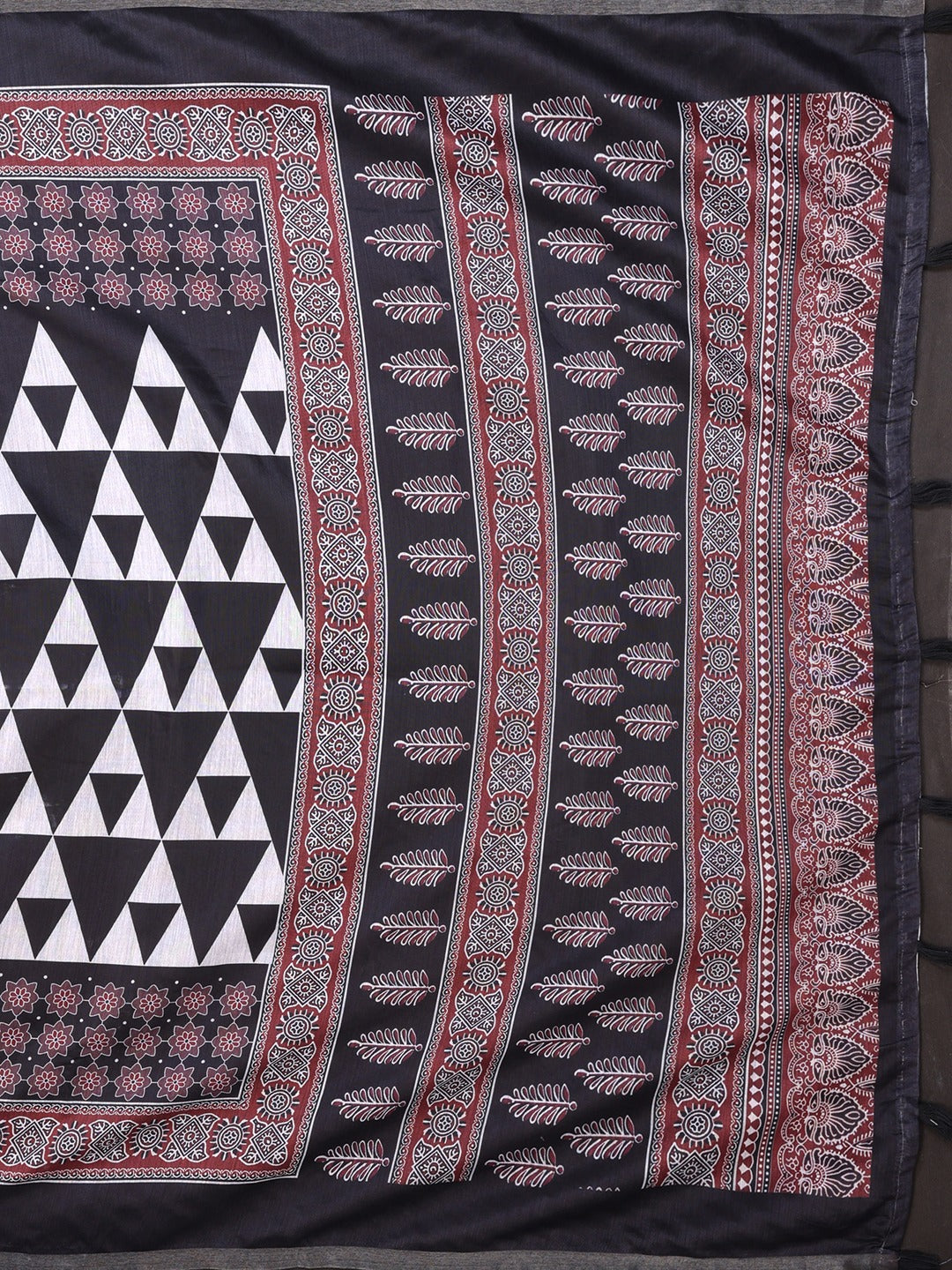 Black & Maroon Geometric Printed Chanderi Saree
