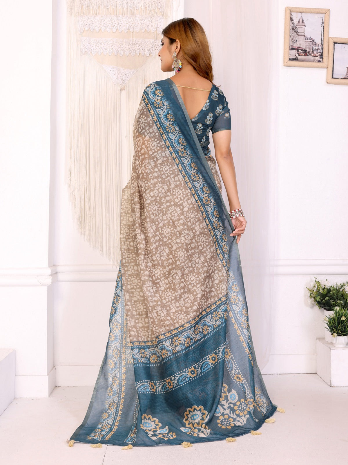 Beige & Teal Ethnic Motif Printed Chanderi Saree
