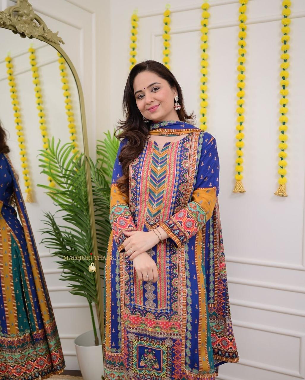 🌺 Rangriti Radiance Ensemble