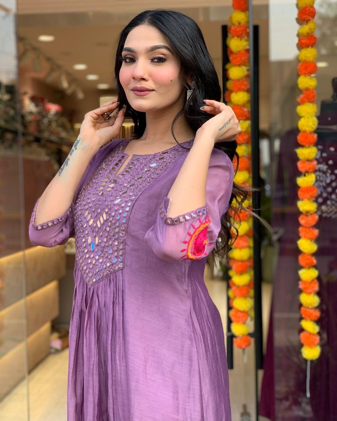 Tassel & Thread Charm