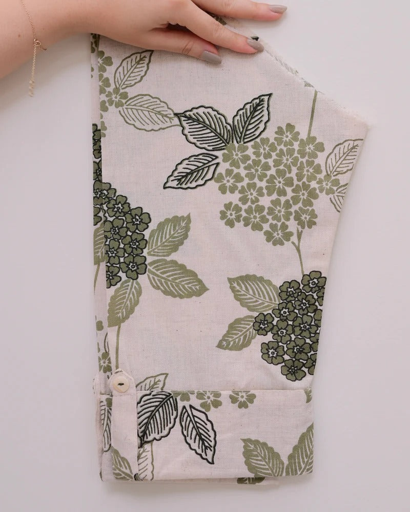 - Nature-Inspired Neutrals